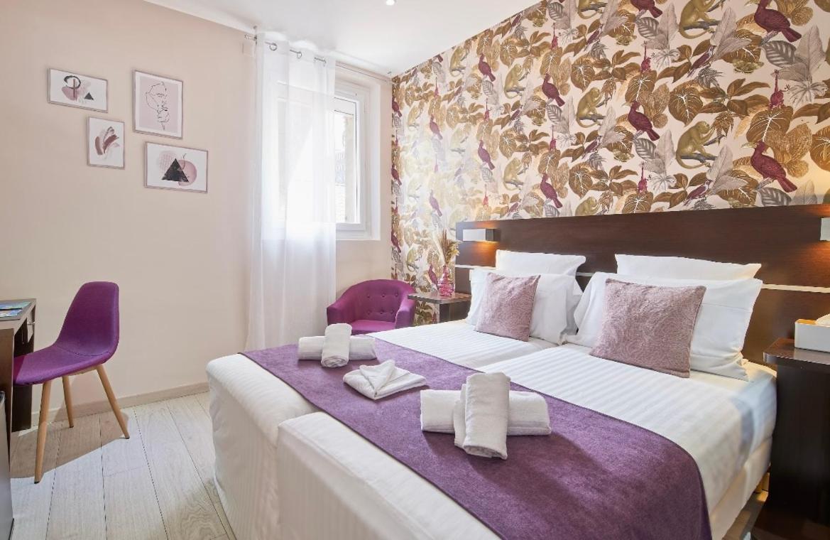 Hotel Du Vieux Port Saint-Raphaël Zewnętrze zdjęcie
